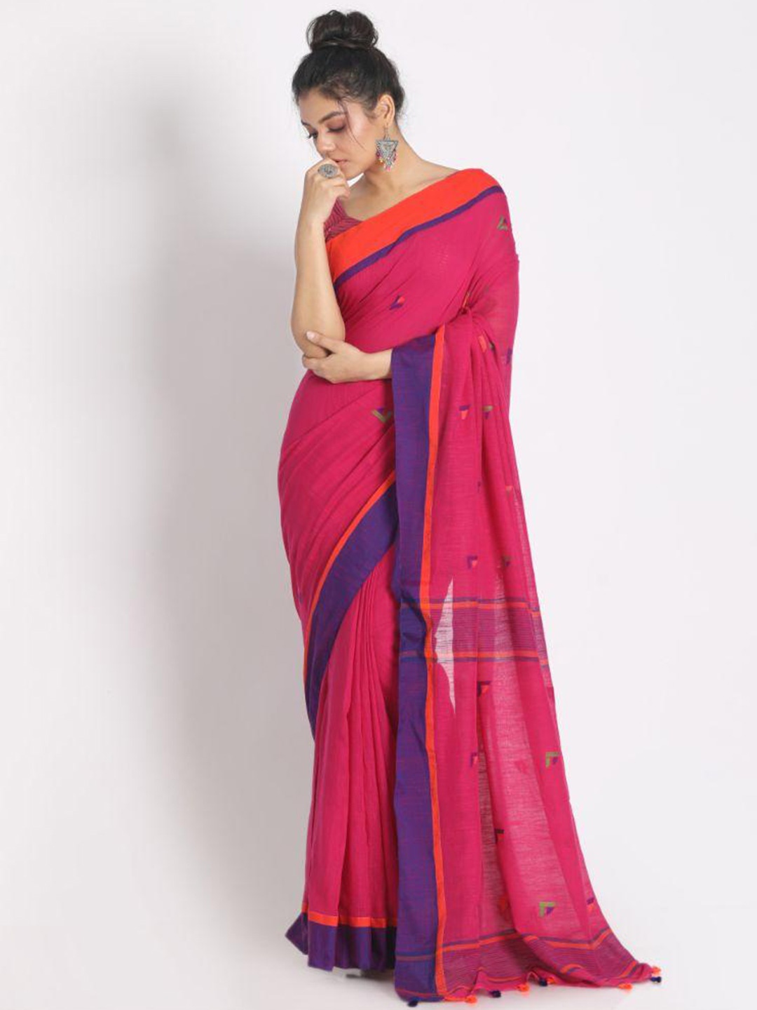 

Angoshobha Woven Design Pure Cotton Saree, Red
