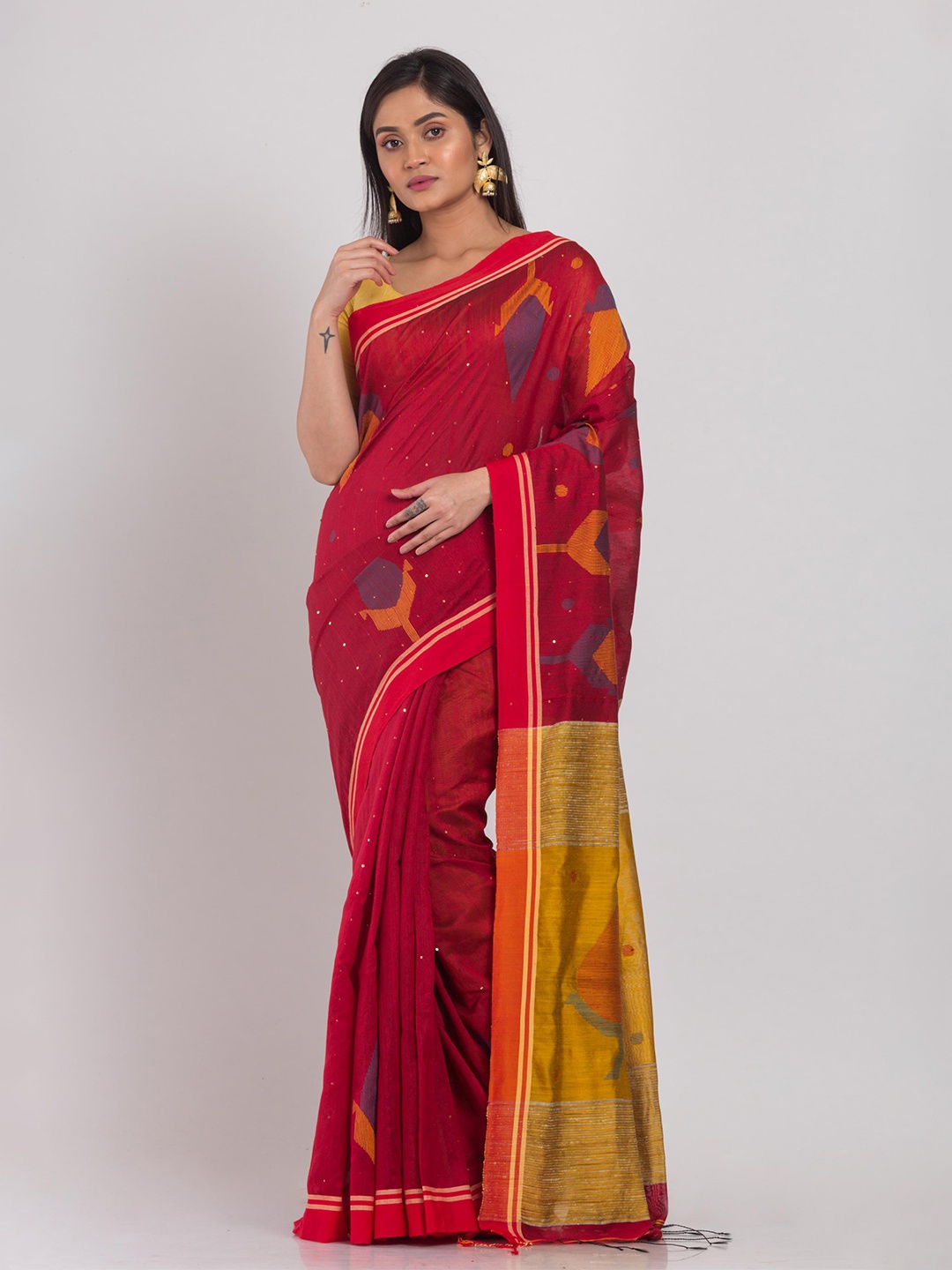 

Angoshobha Woven Design Silk Cotton Jamdani Saree, Red