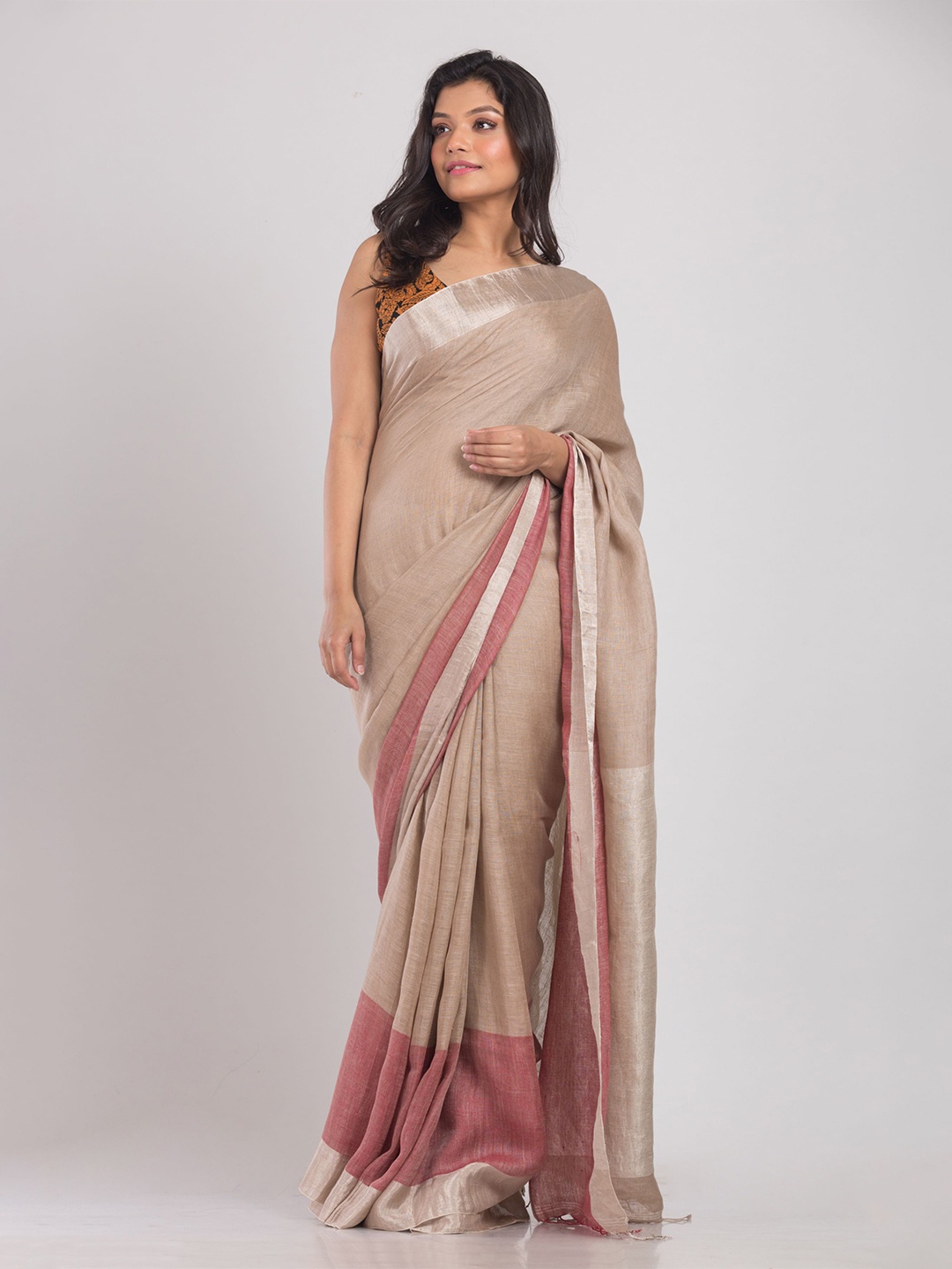 

Angoshobha Woven Design Zari Pure Linen Saree, Beige