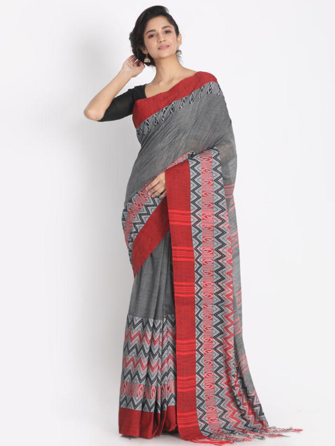 

Angoshobha Woven Design Pure Cotton Saree, Grey