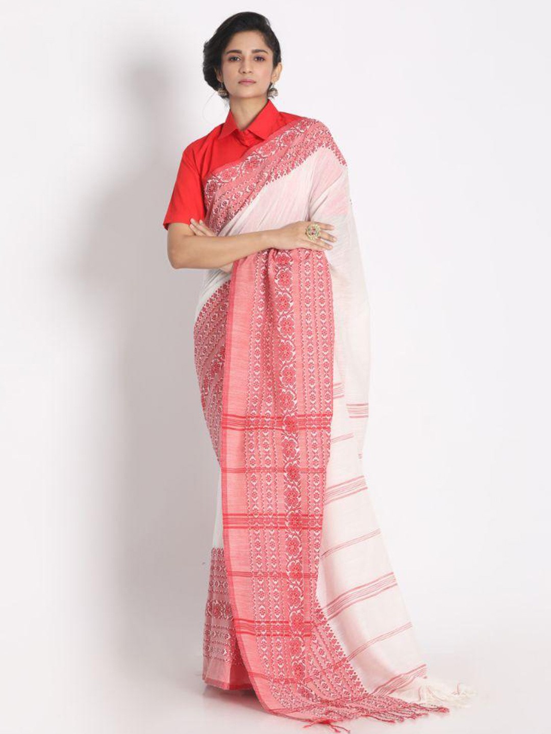 

Angoshobha Woven Design Pure Cotton Saree, White