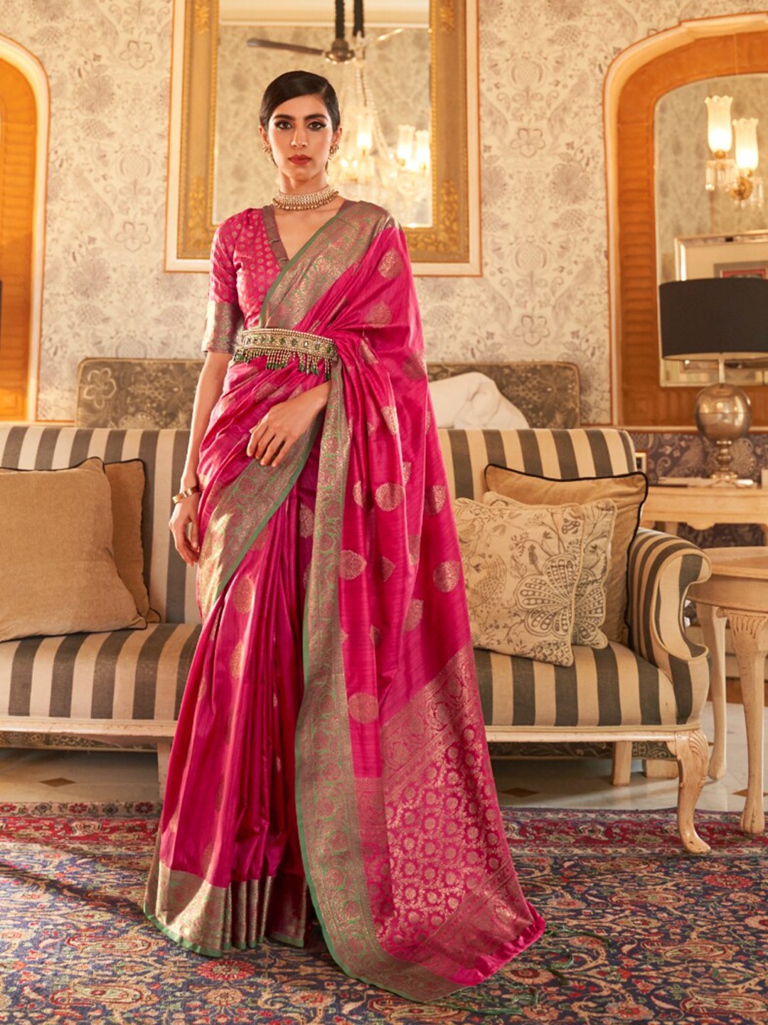 

NK Textiles Woven Design Silk Blend Handloom Kanjeevaram Saree, Pink