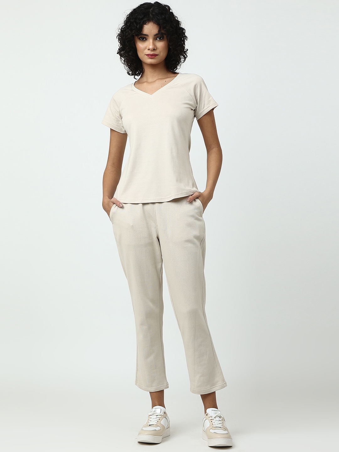 

Saltpetre V-Neck Organic Cotton Co-Ords, Cream