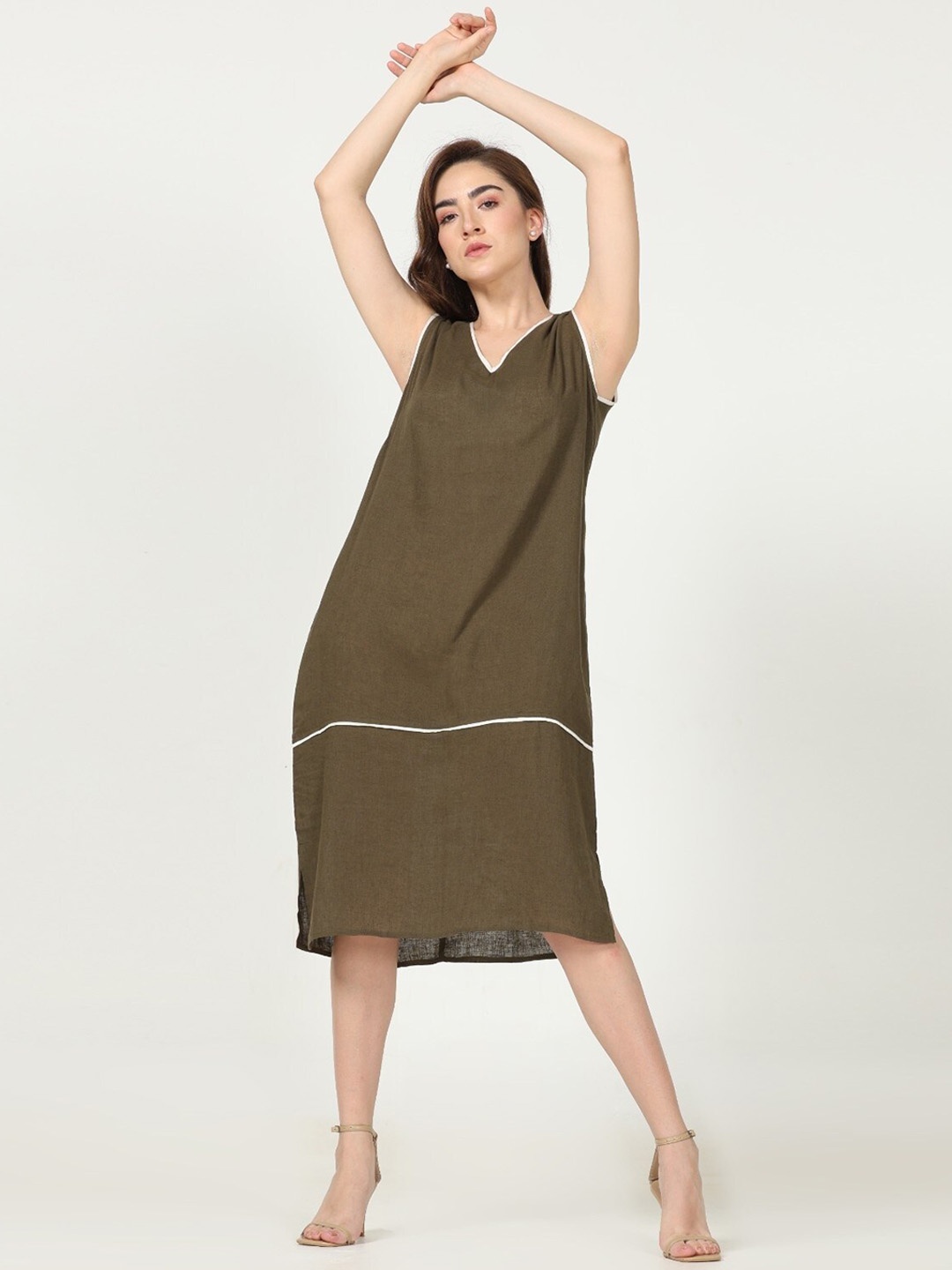 

Saltpetre Linen A line Dress With Shrug, Olive