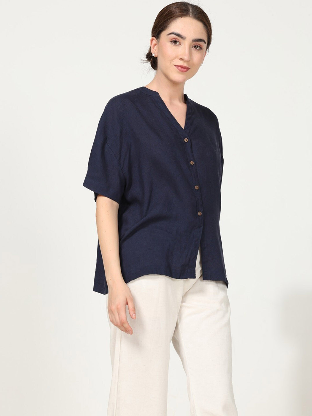 

Saltpetre Mandarin Collar Shirt With Trousers, Navy blue