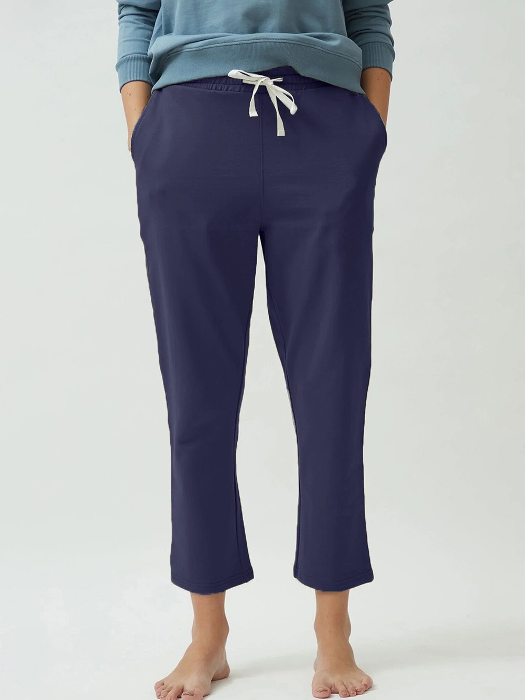 

Saltpetre V-Neck Organic Cotton T-Shirt With Trousers & Jacket, Navy blue