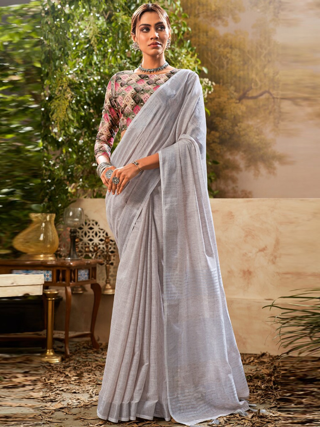 

NK Textiles Linen Blend Handloom Chanderi Saree, Grey