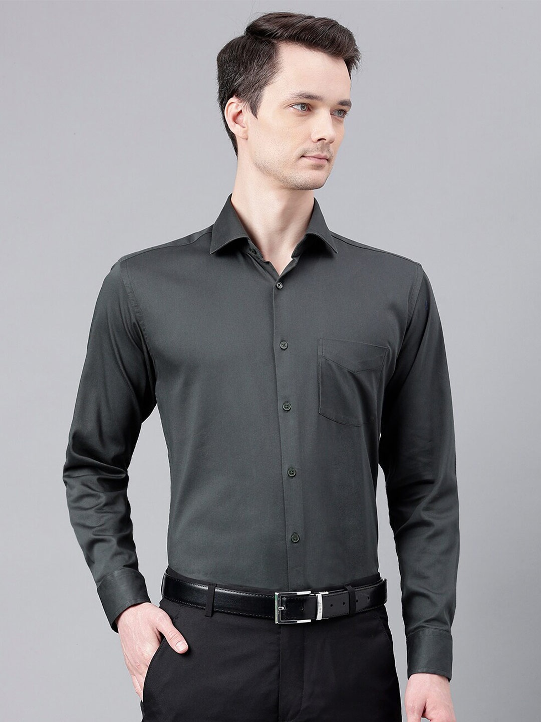 

Richlook Spread Collar Standard Cotton Formal Shirt, Green