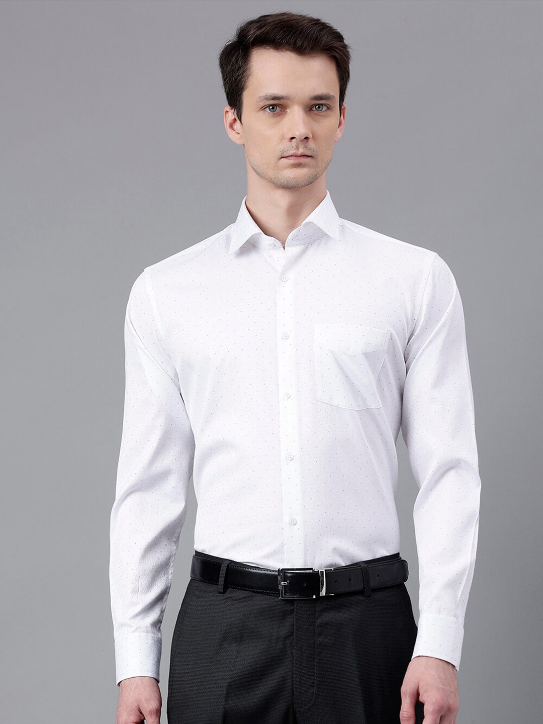 

Richlook Spread Collar Standard Opaque Formal Shirt, White