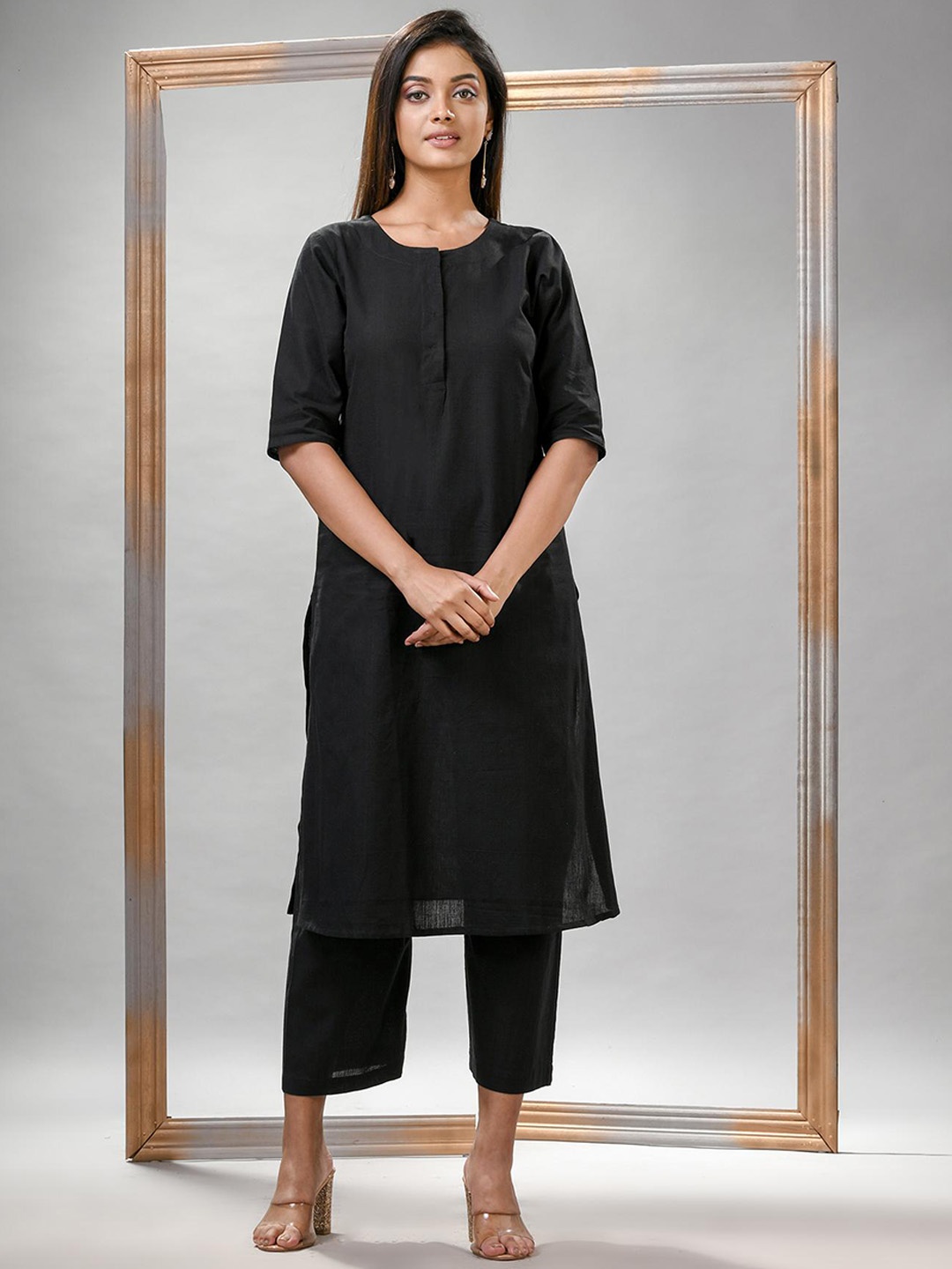 

Angoshobha Round Neck Pure Cotton Straight Kurta with Palazzos, Black