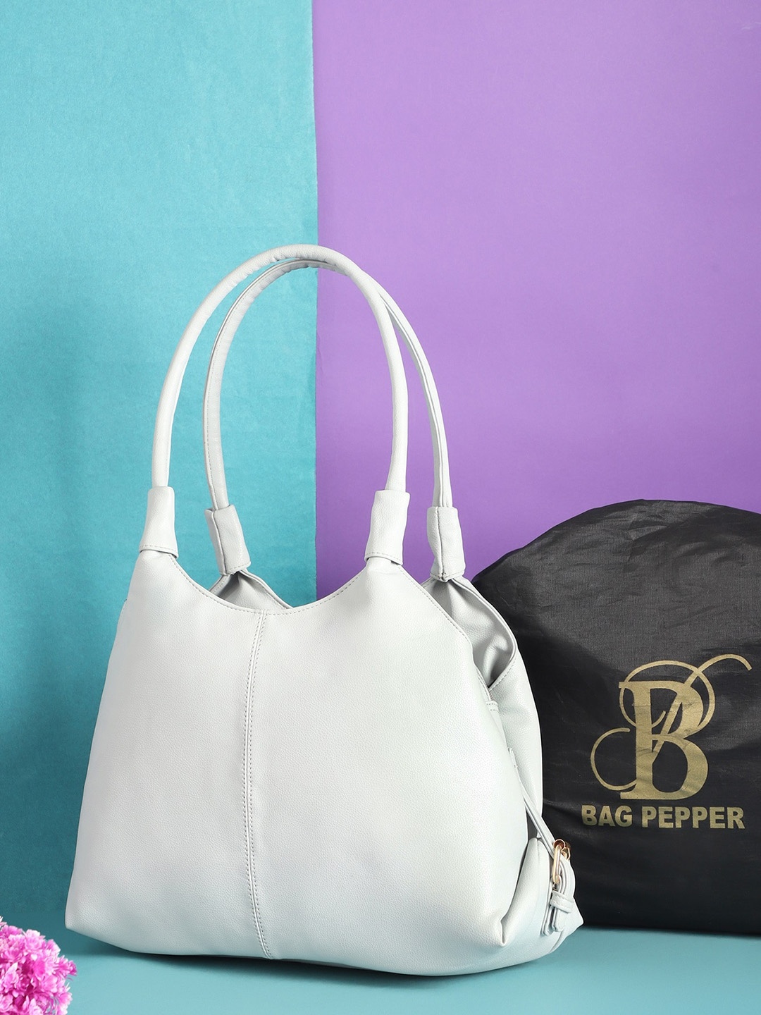 

Bag Pepper Structured Shoulder Bag, White