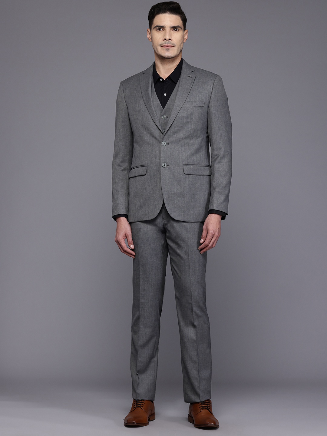 

Raymond Formal Contemporary-Fit Blazer & Trouser With Waistcoat, Grey