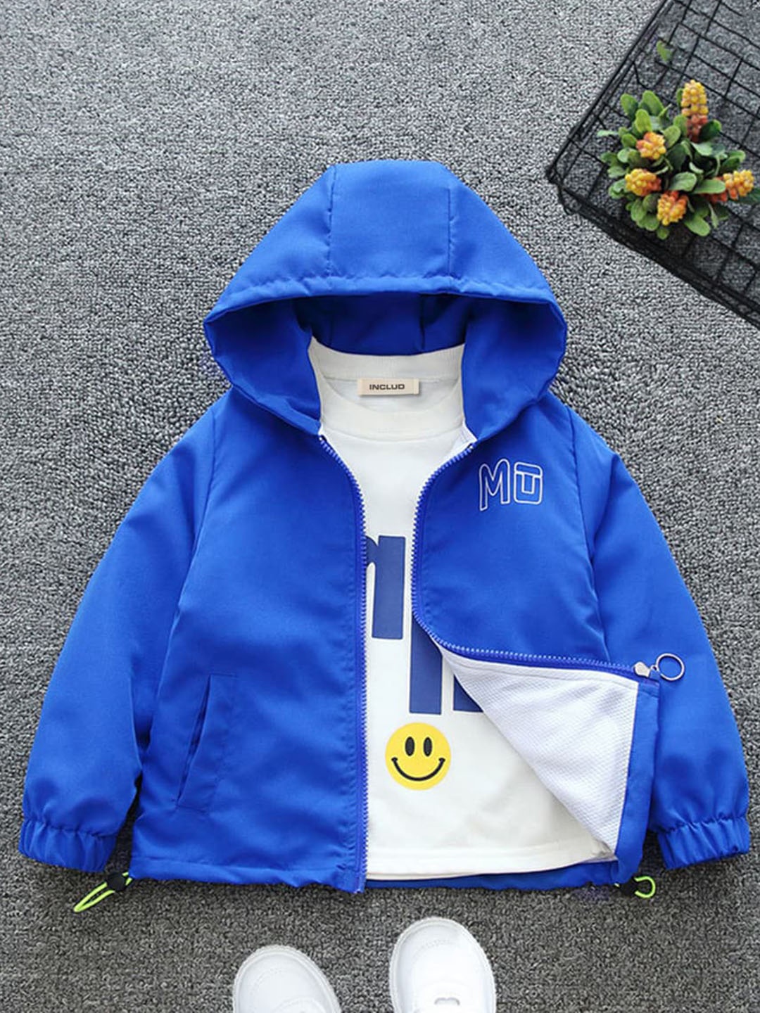 

INCLUD Boys Typography Printed Hooded Lightweight Sporty Jacket, Blue