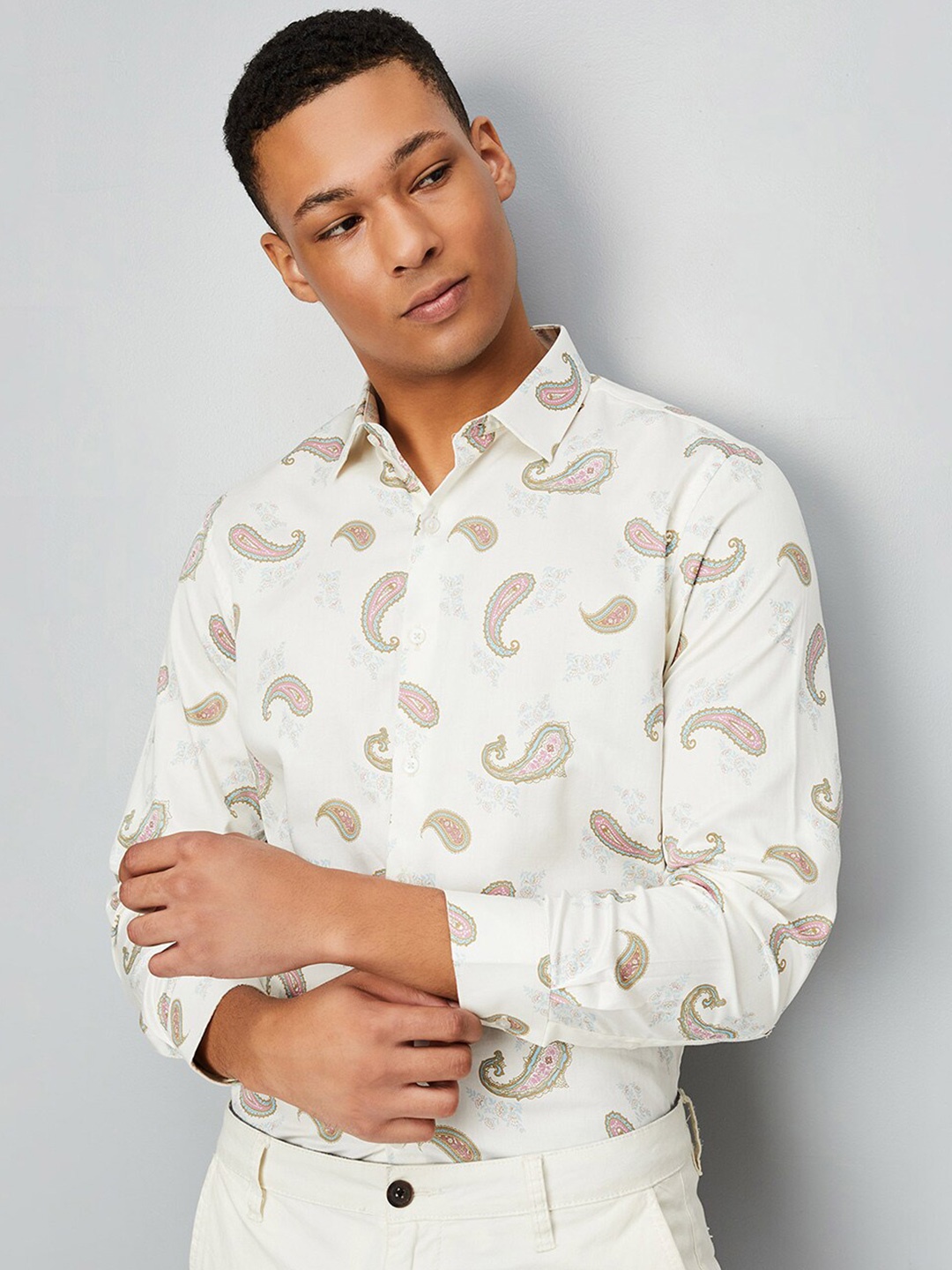 

max Ethnic Motifs Printed Opaque Cotton Casual Shirt, Off white