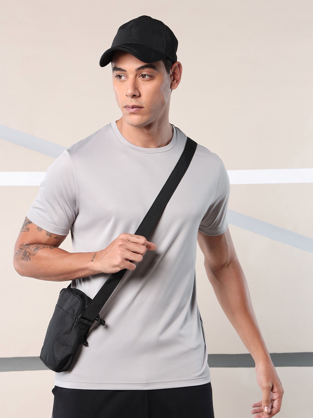 

CULT Do It All Performance T-shirt, Grey