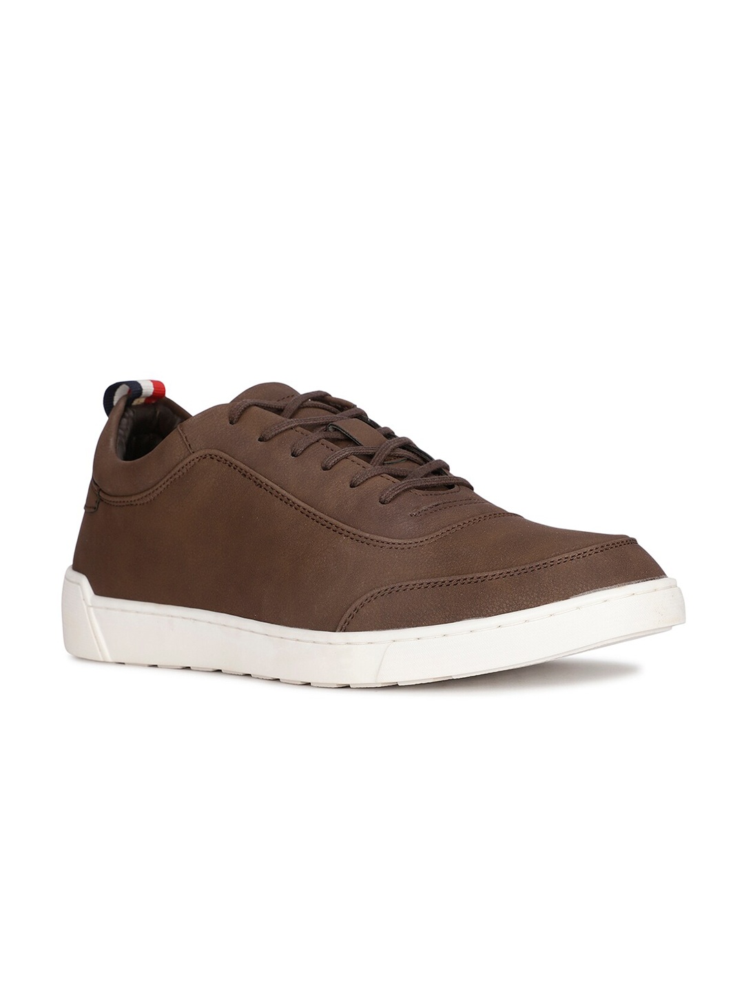 

Bata Men Textured Round Toe Sneakers, Brown