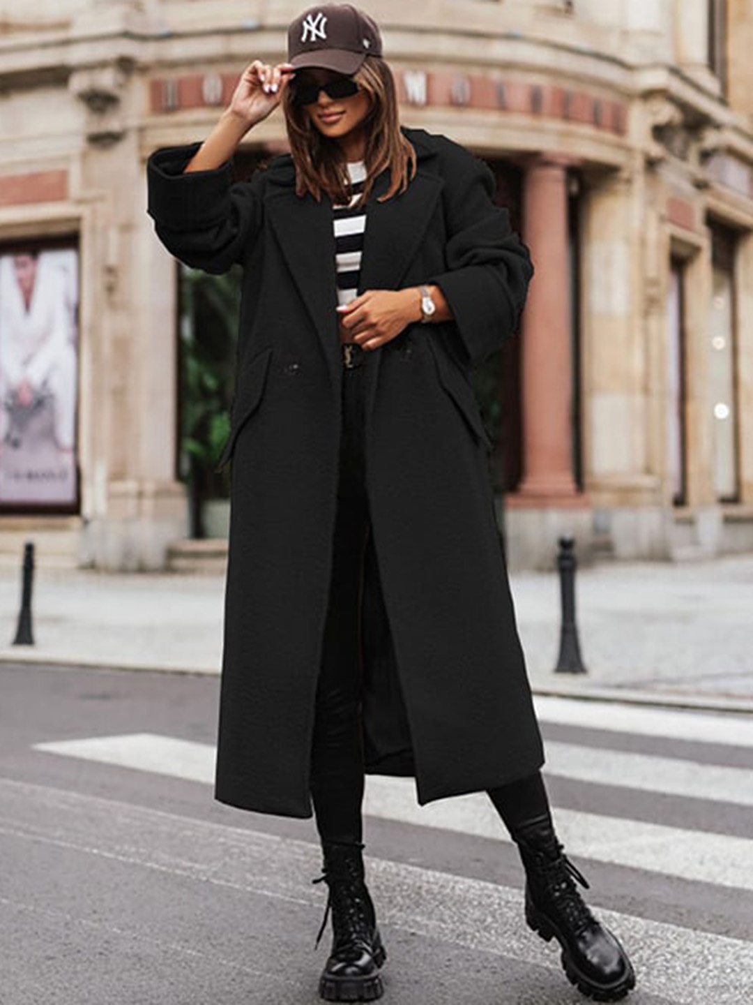 

StyleCast Black Single-Breasted Notched Lapel Overcoat