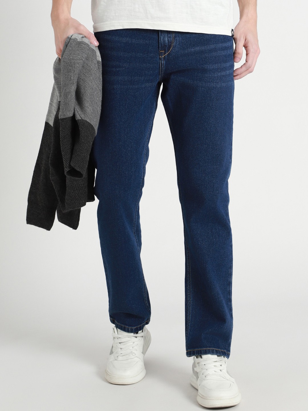 

Dennis Lingo Men Straight Fit Clean Look Jeans, Blue