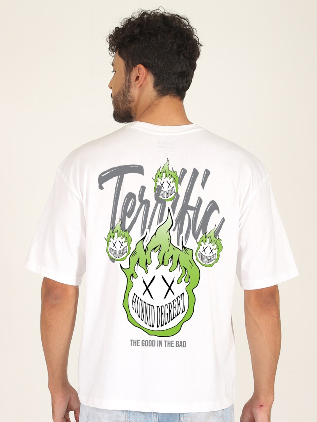

PRONK Men White Printed Pure Cotton Applique T-shirt