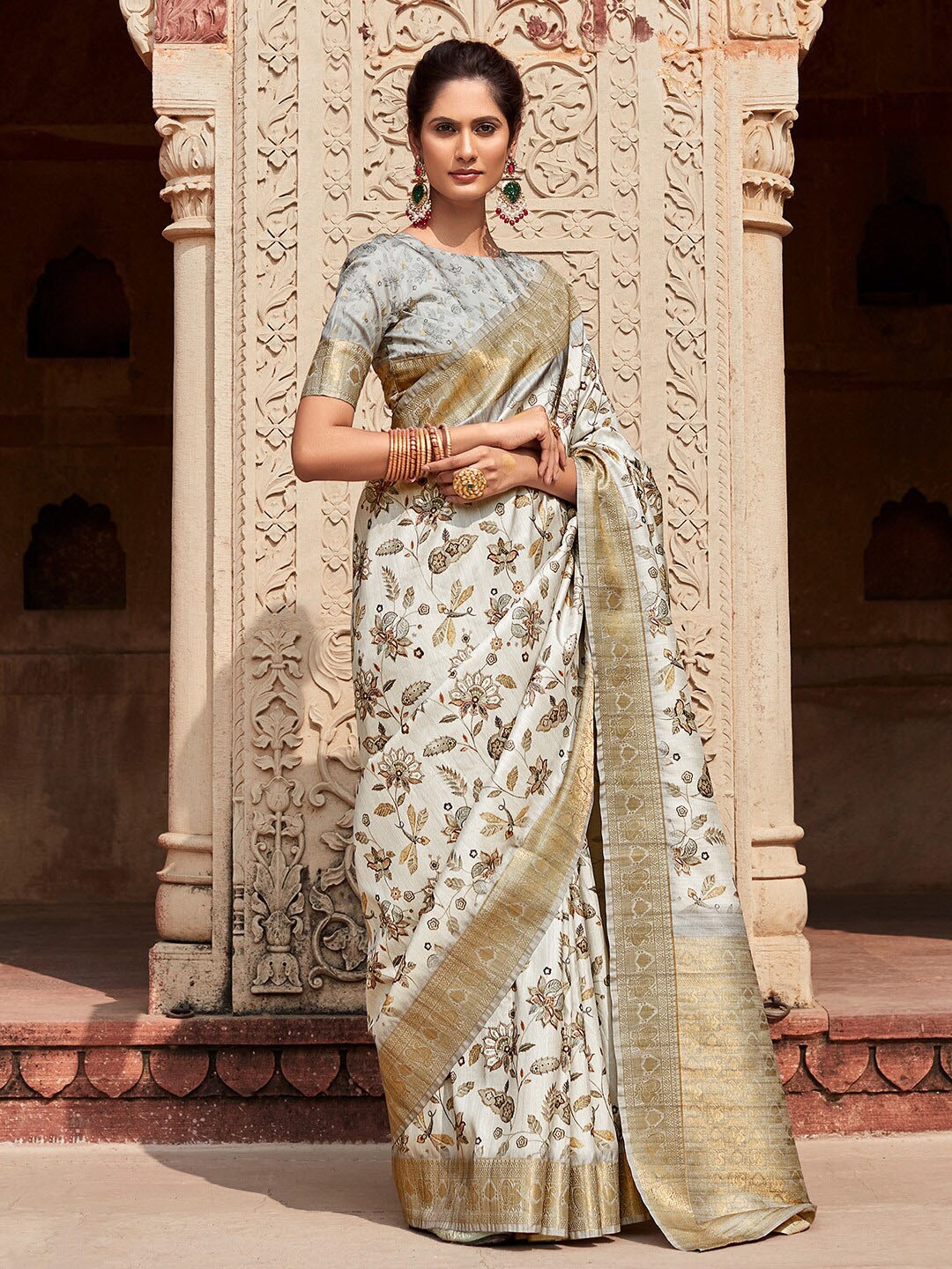 

Anouk Floral Zari Silk Blend Designer Banarasi Saree, Grey