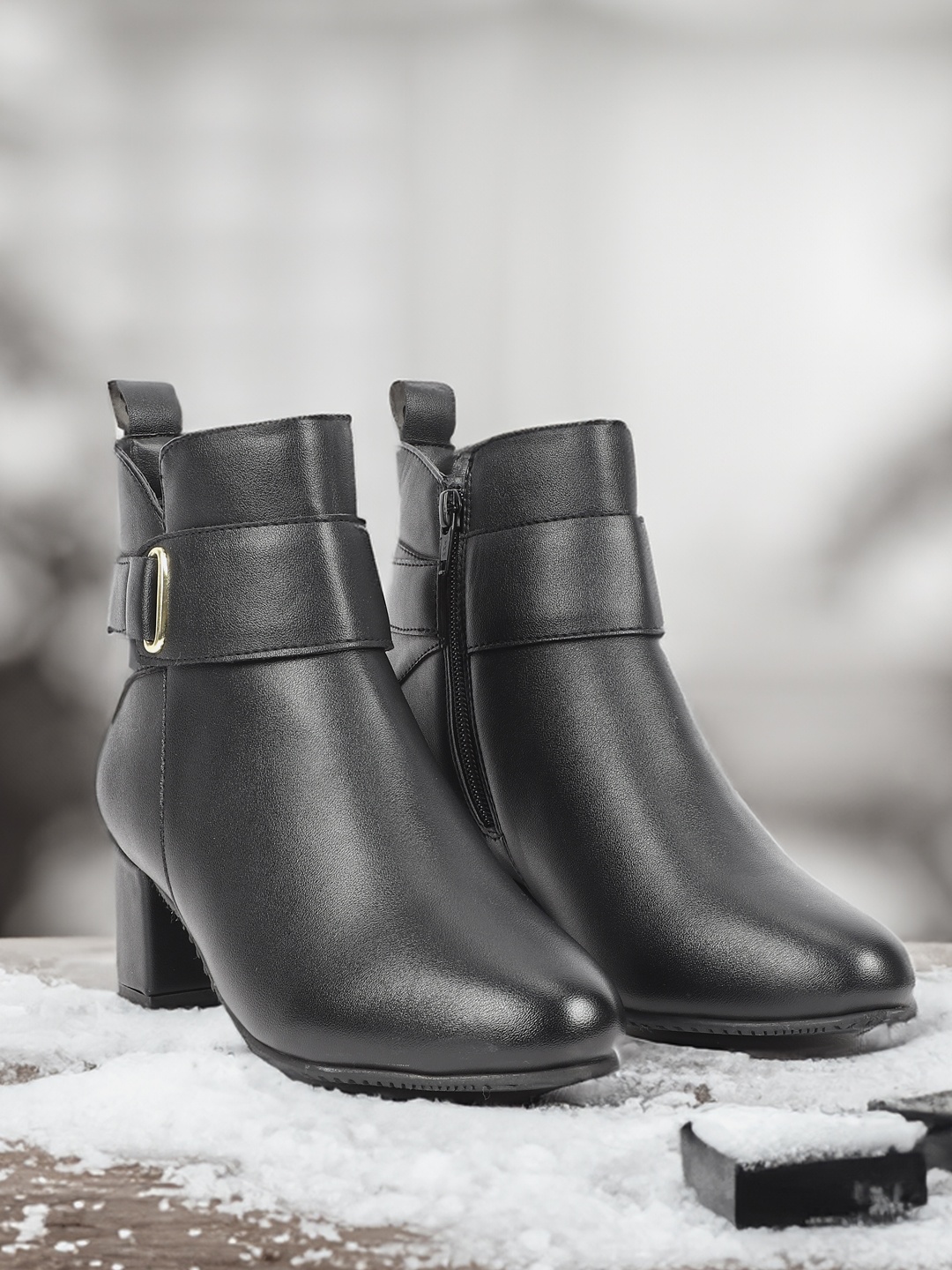 

Carlton London Women Mid-Top Block Heeled Boots, Black