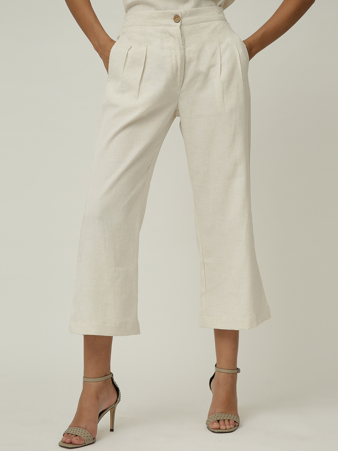 

Saltpetre Women Classic Wide Leg Cotton Tencel Pleated Trouser, Cream