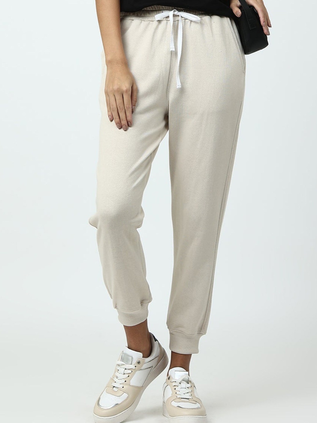 

Saltpetre Women Relaxed Joggers Trousers, Cream