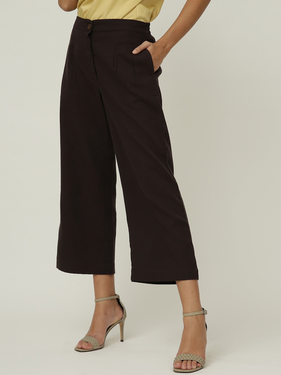 

Saltpetre Women Classic Pleated Culottes Trousers, Coffee brown