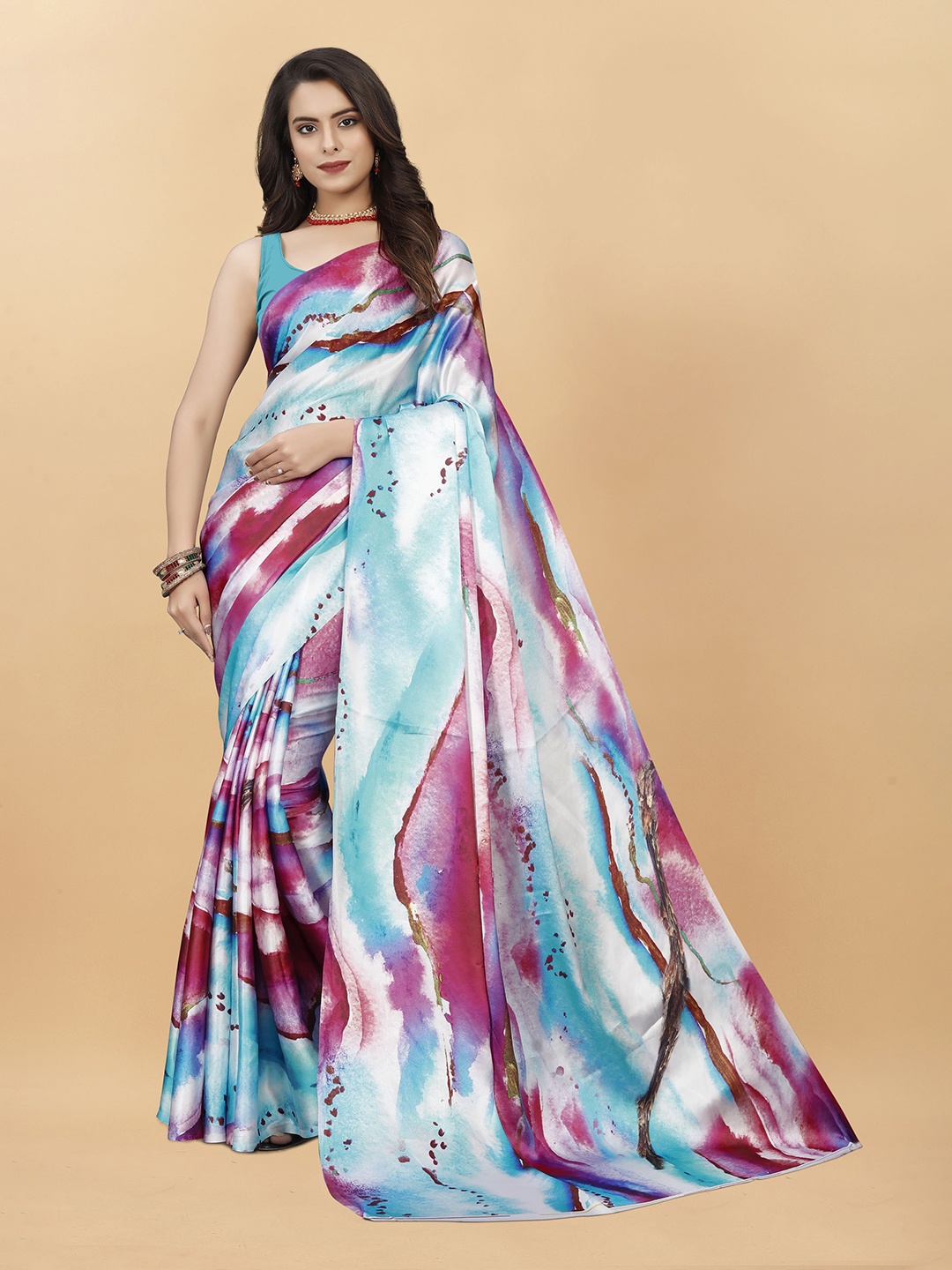 

DIVASTRI Ombre Digital Printed Satin Saree, Blue