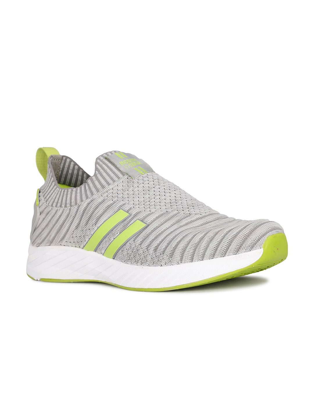 

North Star PROST Men Grey Textured Round Toe Running Shoes