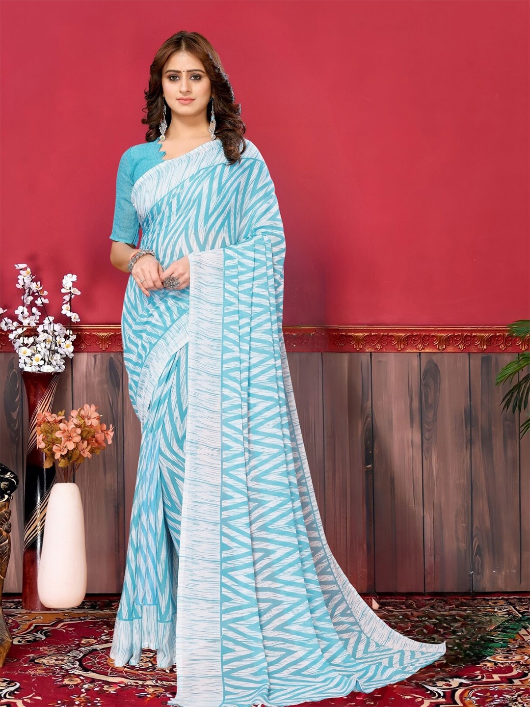 

MAGMINA Geometric Printed Pure Georgette Banarasi Saree, Blue
