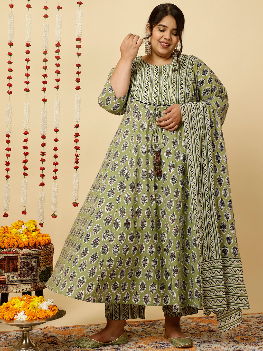 

Jaipur Kurti Plus Size Ethnic Motifs Pure Cotton Anarkali Kurta with Trousers & Dupatta, Green