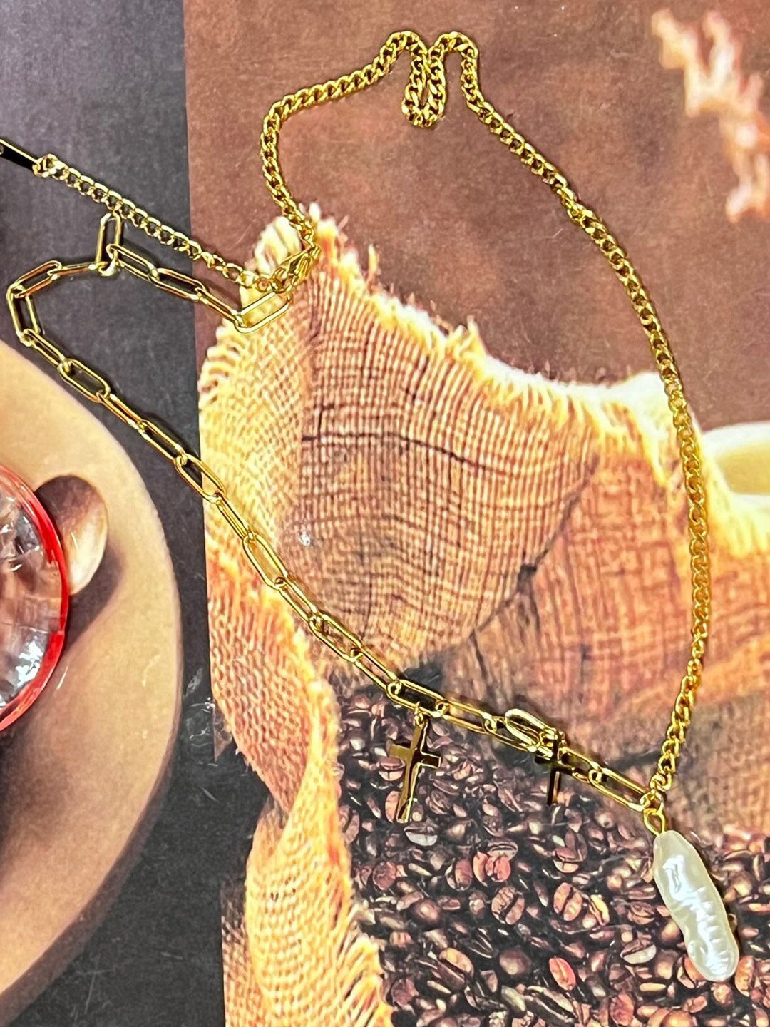 

VAGHBHATT Gold-Plated Stone-Studded Necklace