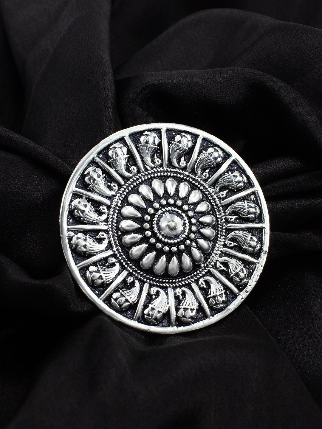 

PRIVIU Silver-Plated Adjustable Finger Ring