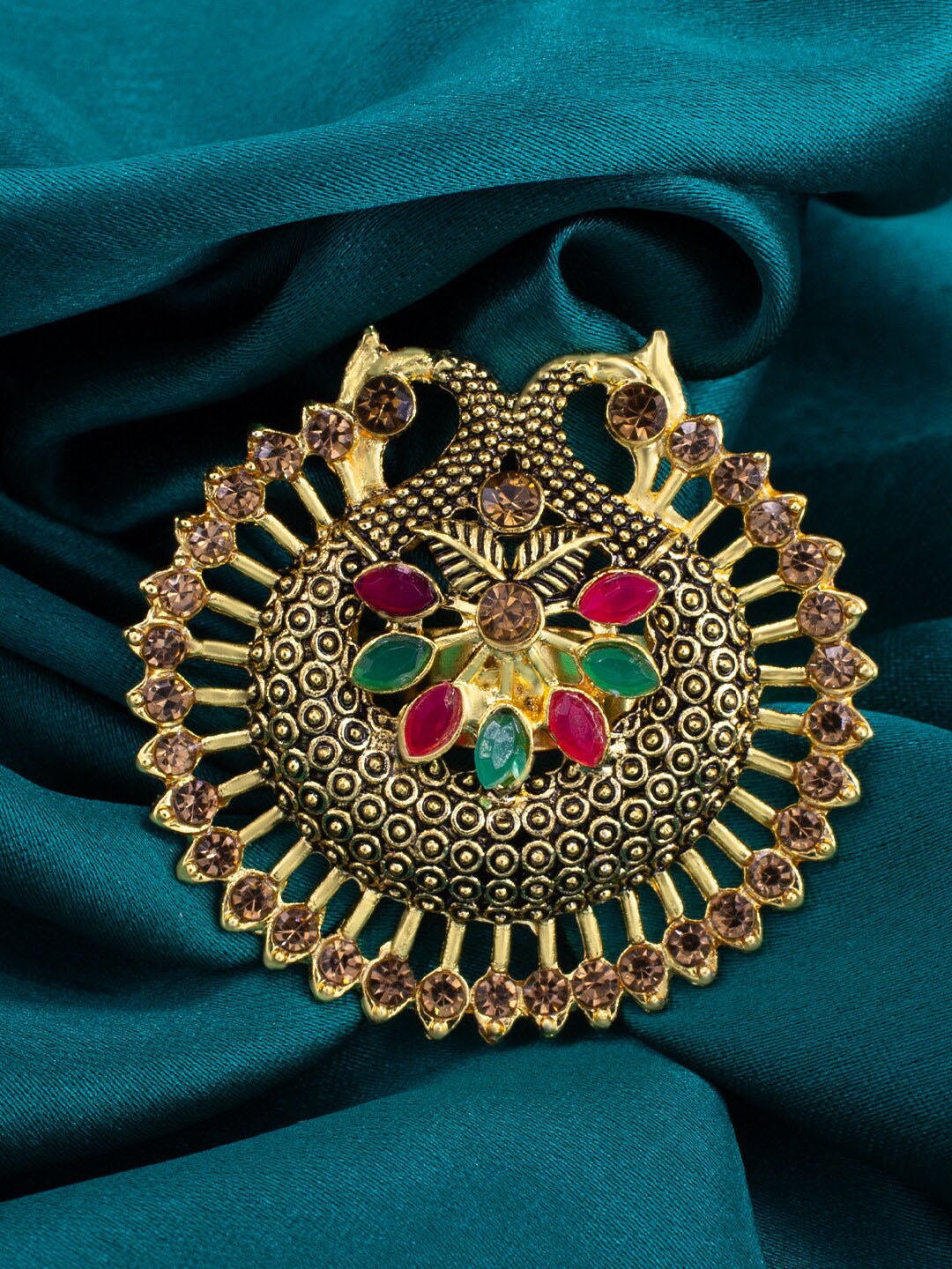 

PRIVIU Gold-Plated AD Studded Peacock Finger Ring