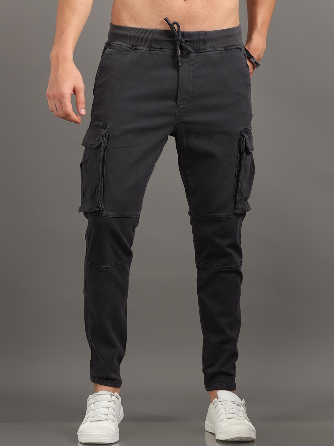 

HERE&NOW Men Grey Slim Fit Mid-Rise Cotton Joggers