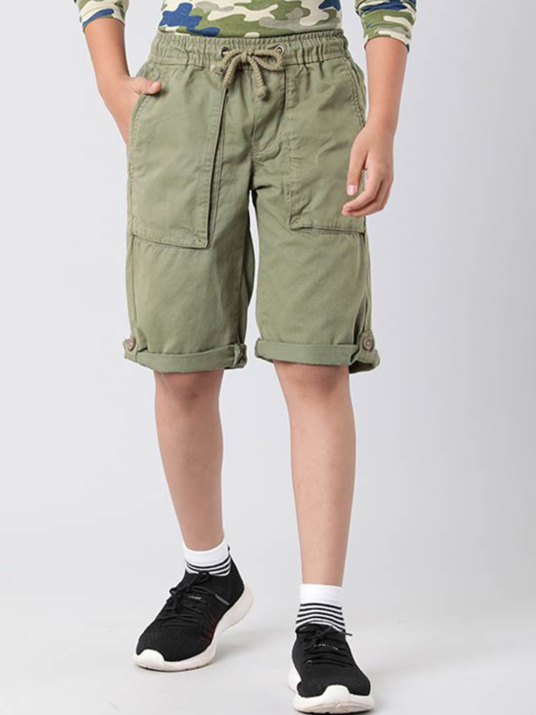 

Indian Terrain Boys Outdoor Regular Shorts, Green