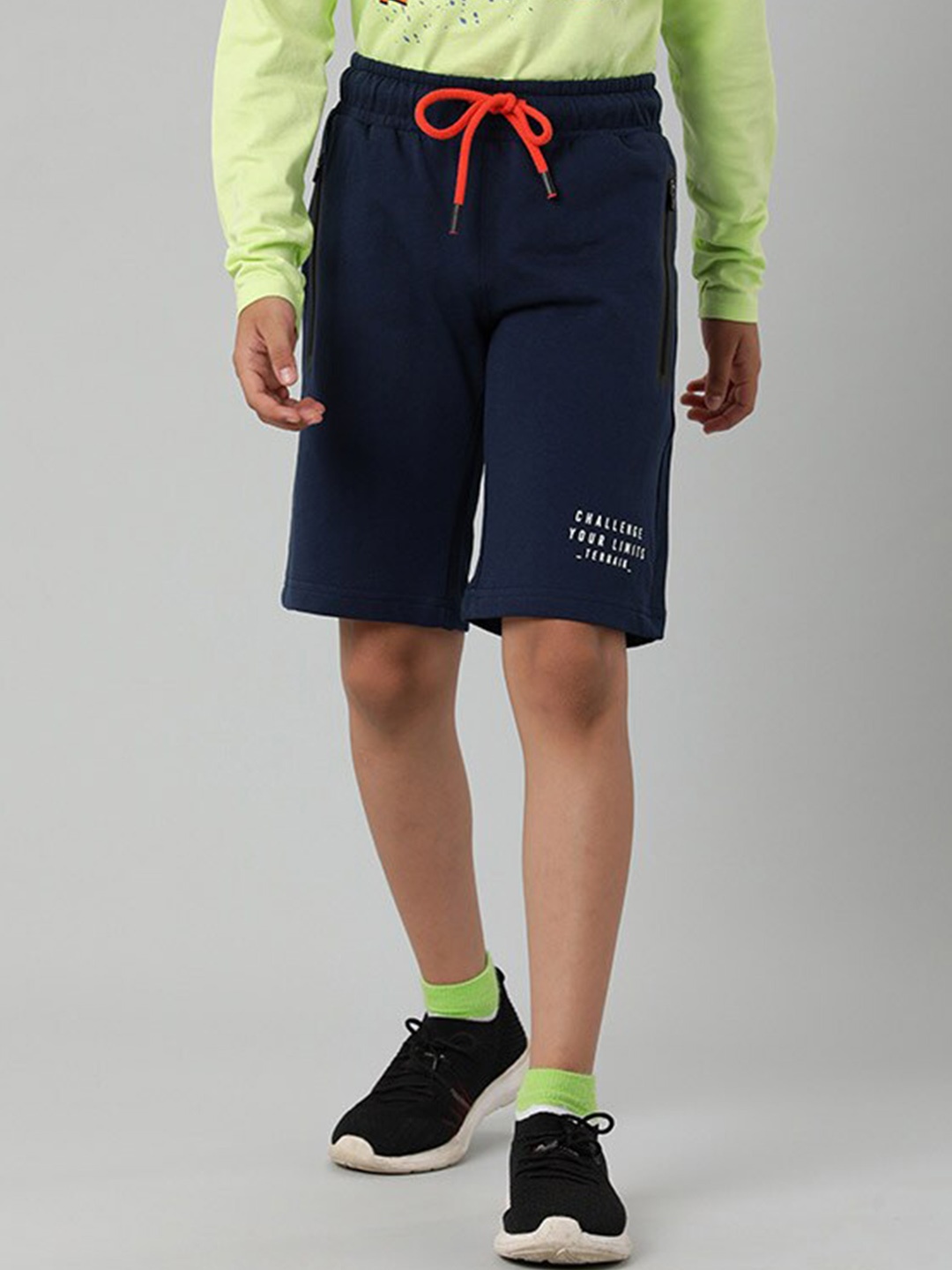 

Indian Terrain Boys Outdoor Pure Cotton Regular Shorts, Navy blue