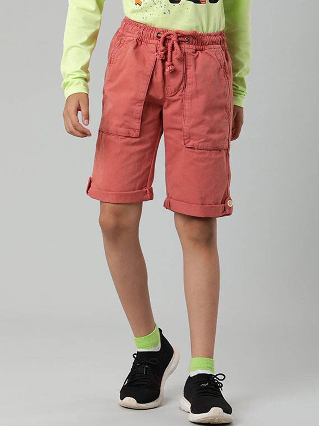 

Indian Terrain Boys Mid Rise Above Knee Length Shorts, Coral