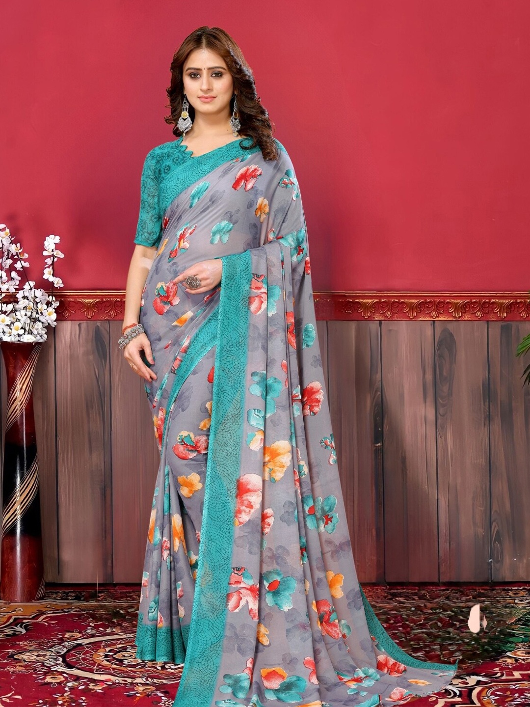 

MAGMINA Floral Printed Saree, Turquoise blue