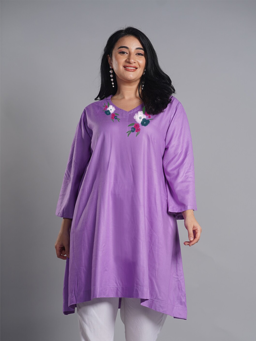 

LetsDressUp Yoke Design Bell Sleeves Floral Kurta, Lavender