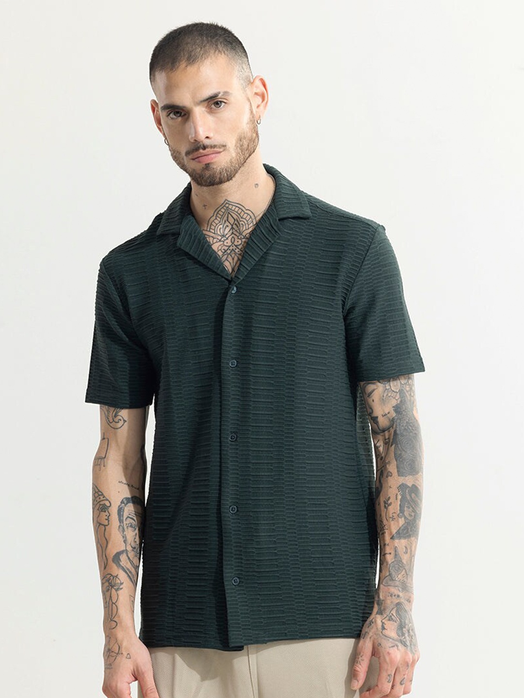 

Snitch Green Horizontal Stripes Spread Collar Classic Boxy Fit Casual Shirt