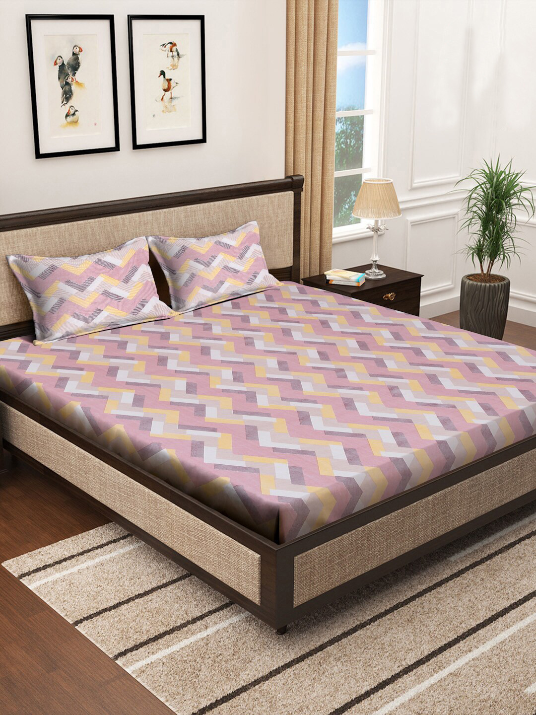 

KLOTTHE Purple & Yellow Geometric 400TC Cotton Double Bedsheet with 2 Pillow Cover