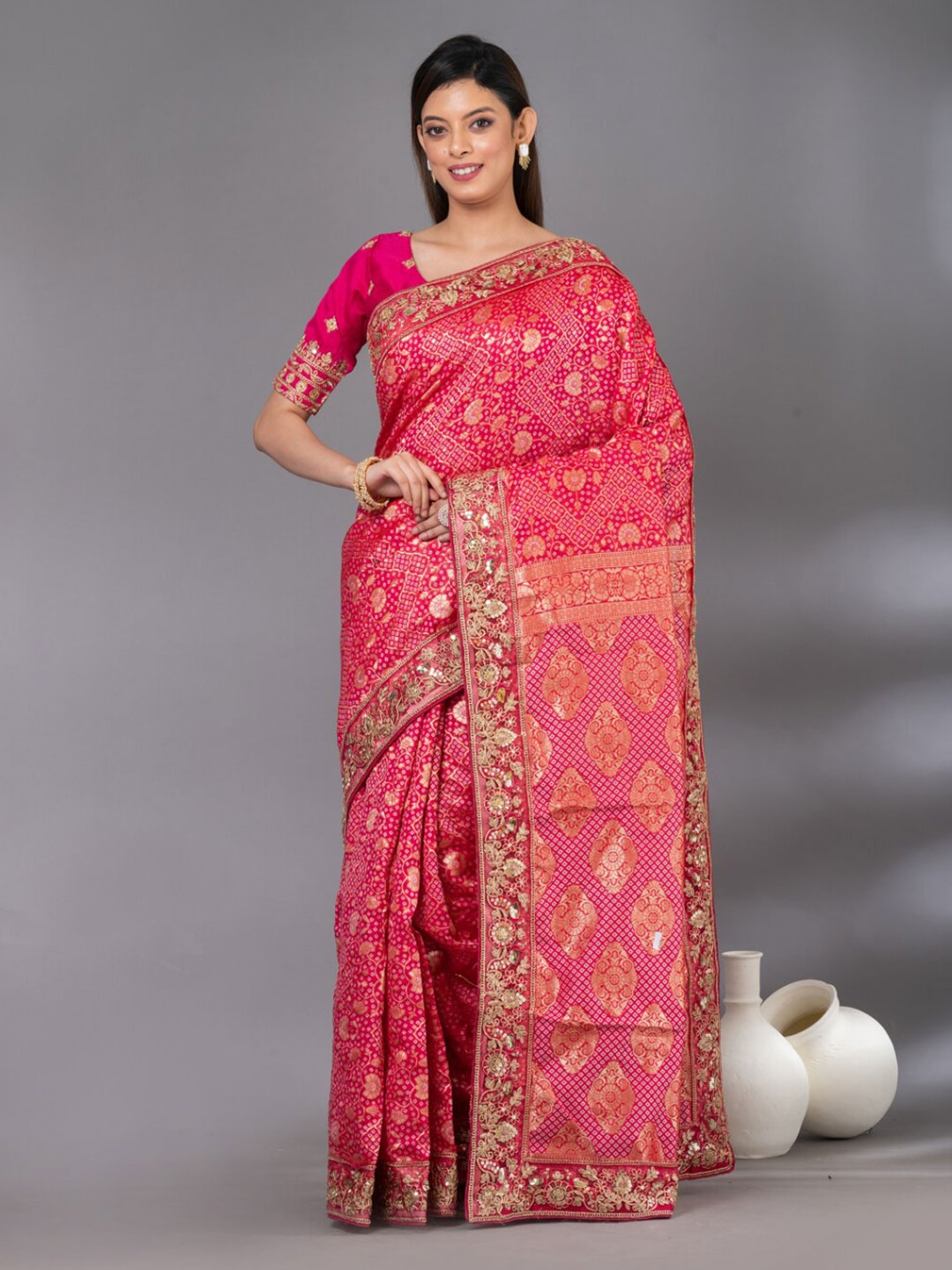 

Angroop Woven Design Zari Saree, Pink