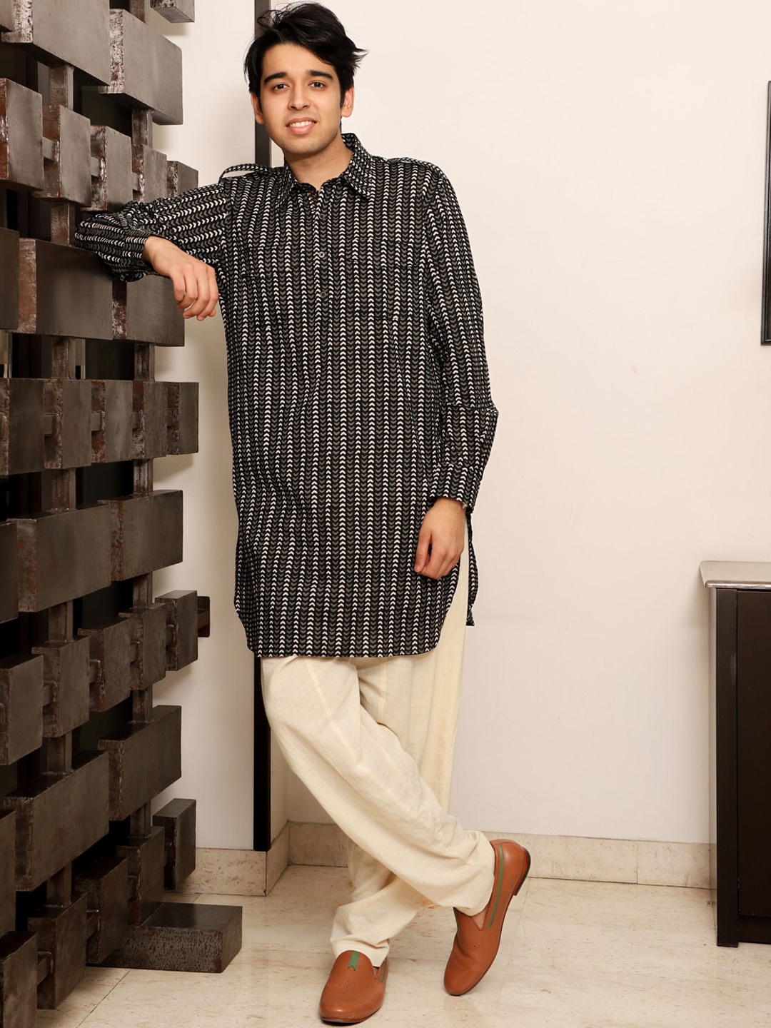 

Spring Soul Striped Printed Pure Cotton Pathani Kurta, Black