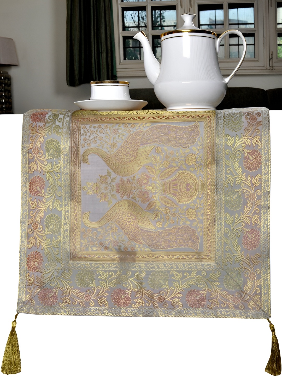 

Lal Haveli Grey & Gold Toned Floral Printed Table Runner