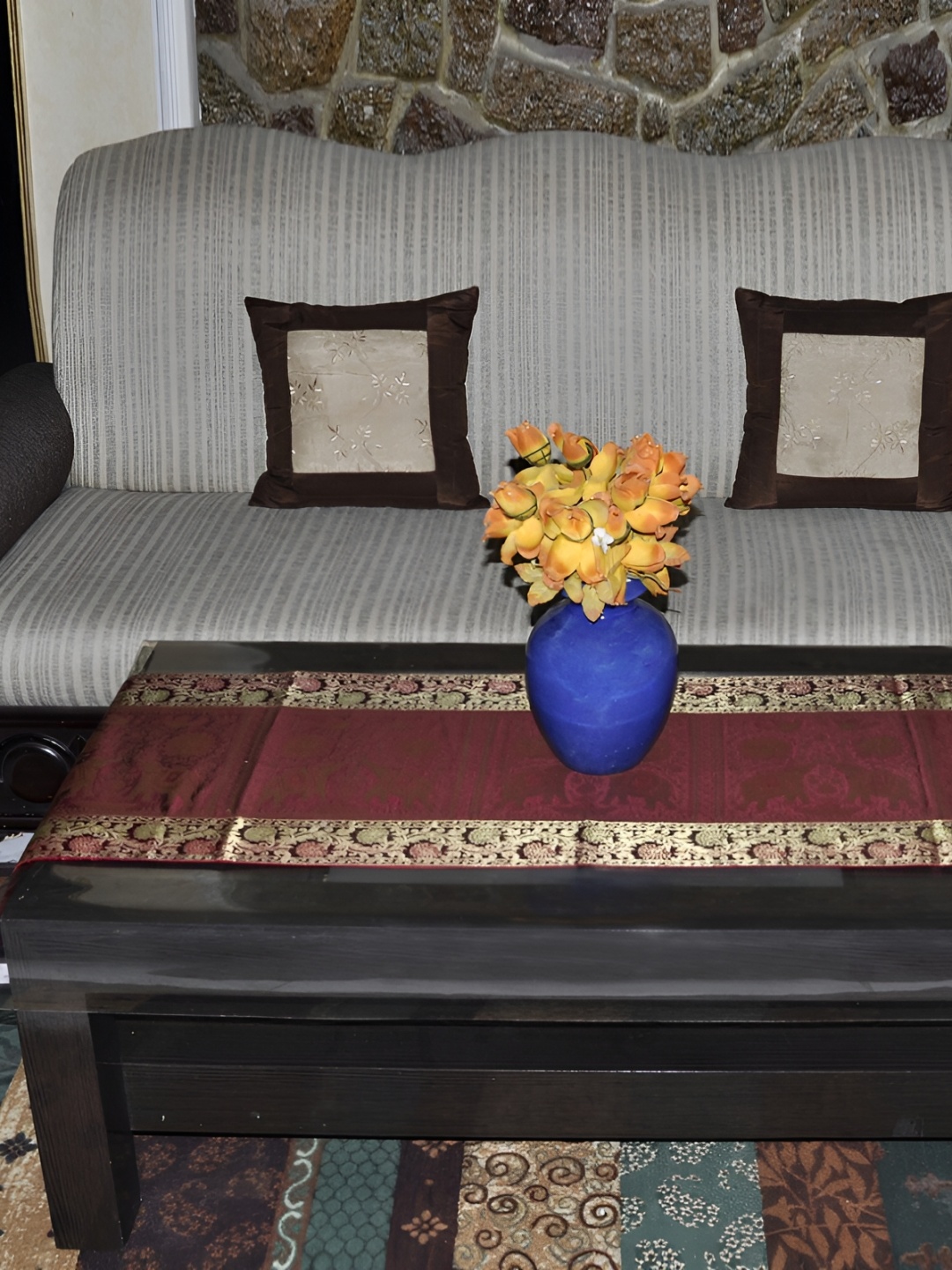

Lal Haveli Maroon & Gold Toned Floral Woven Design Table Runner
