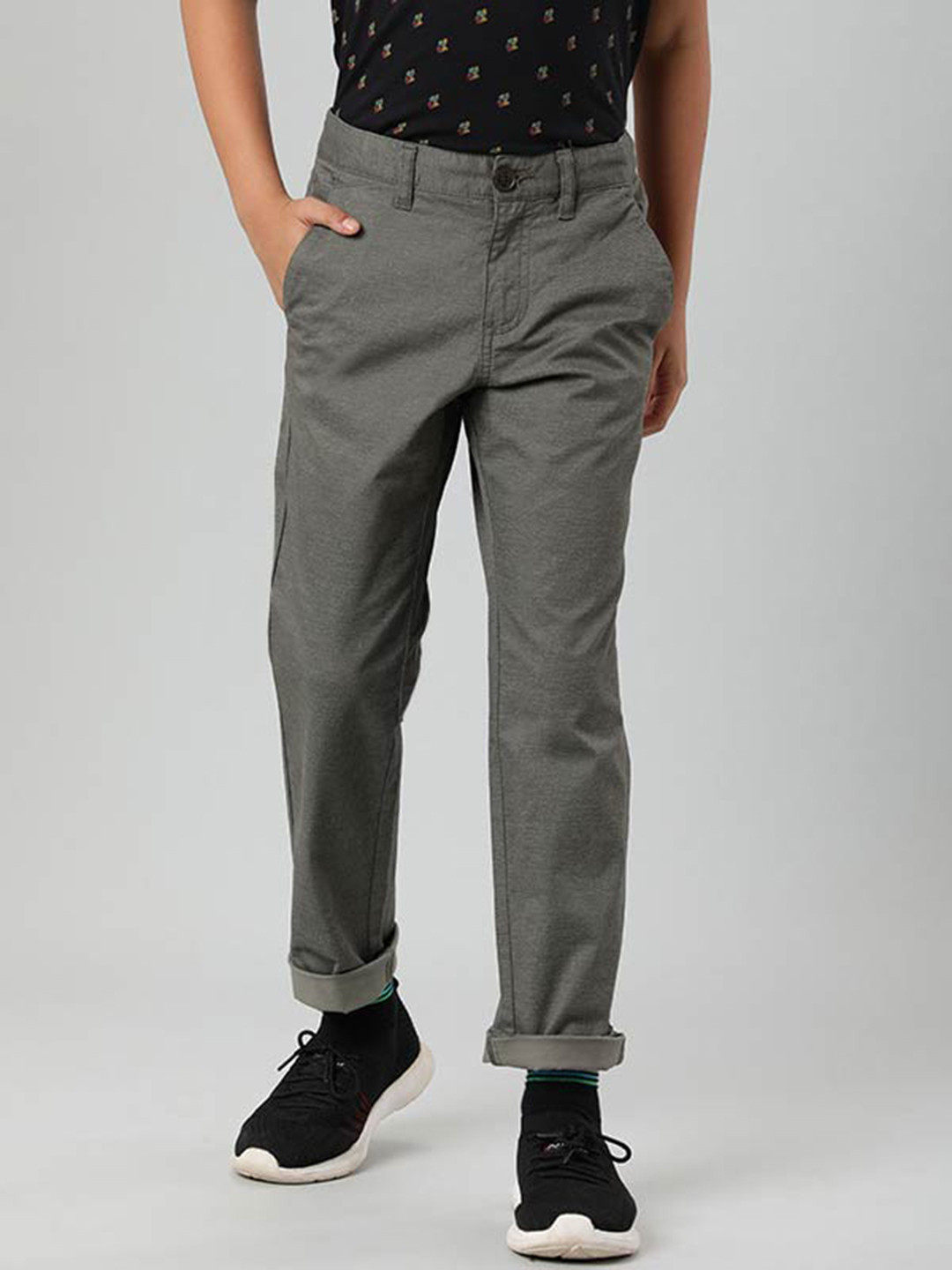 

Indian Terrain Boys Mid-Rise Chinos Trousers, Green