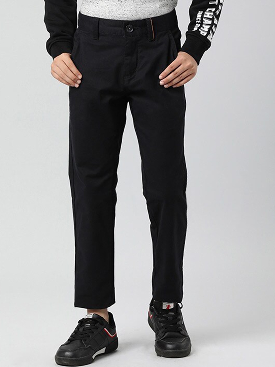 

Indian Terrain Boys Mid-Rise Chinos Trousers, Black