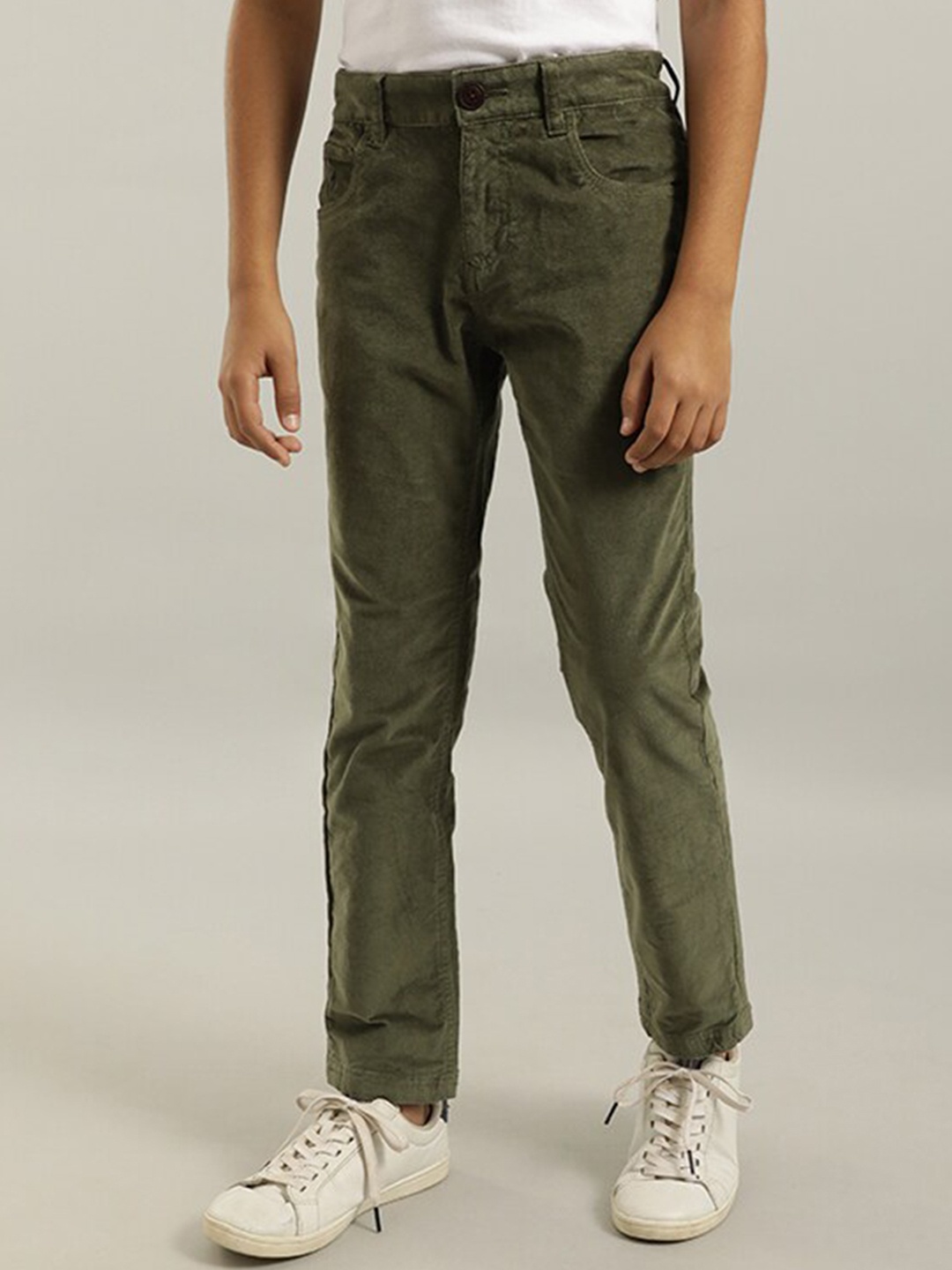 

Indian Terrain Boys Mid-Rise Trousers, Green
